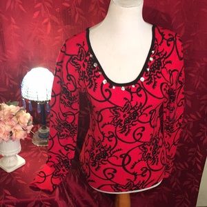 Beautiful VENINI Rhinestone Pull over sweater. ❤️